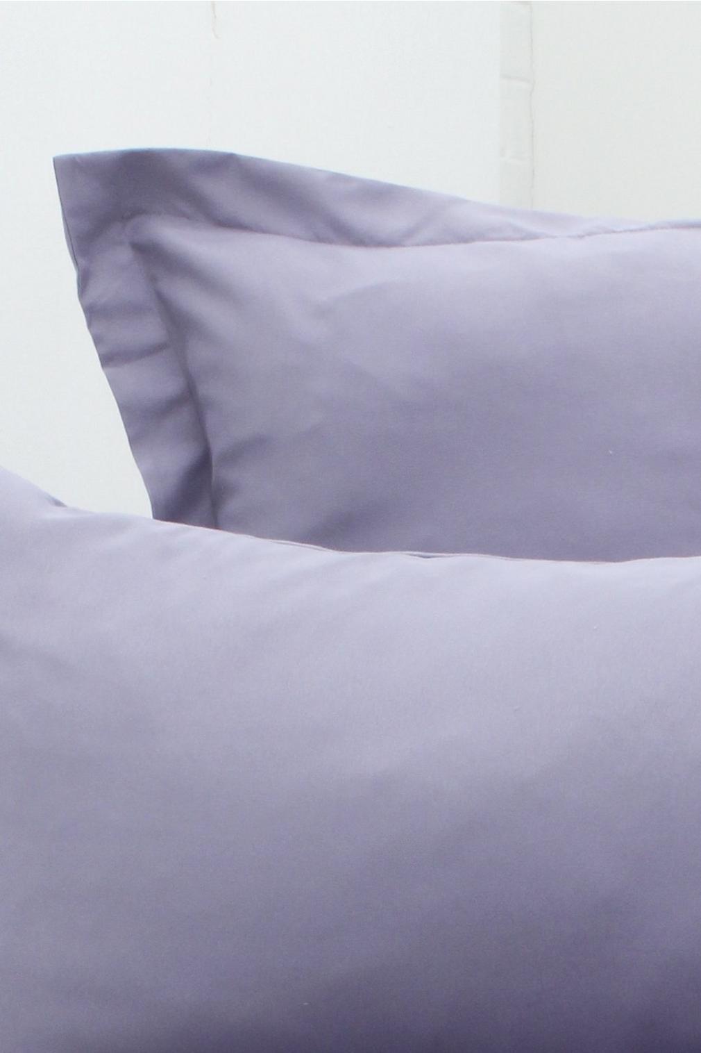 Gentle Touch Oxford Continental Pillowcase