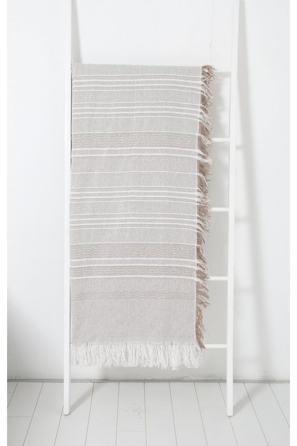 Stripe Throw